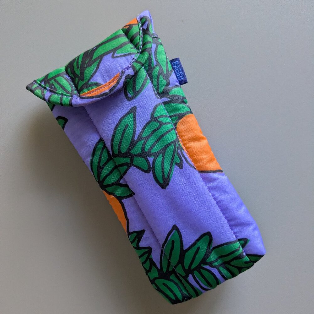 BAGGU Puffy Glasses Sleeve - Orange Tree Periwinkle